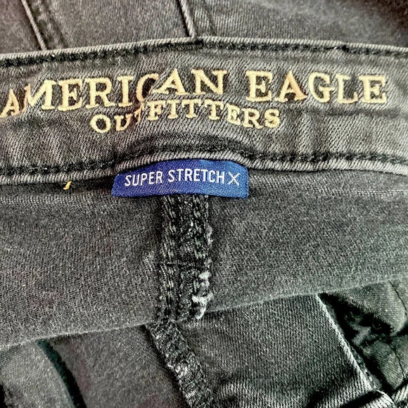 American Eagle Super Hi-Rise Black Wash Ripped Knees Skinny Jegging 6L - Picture 7 of 11